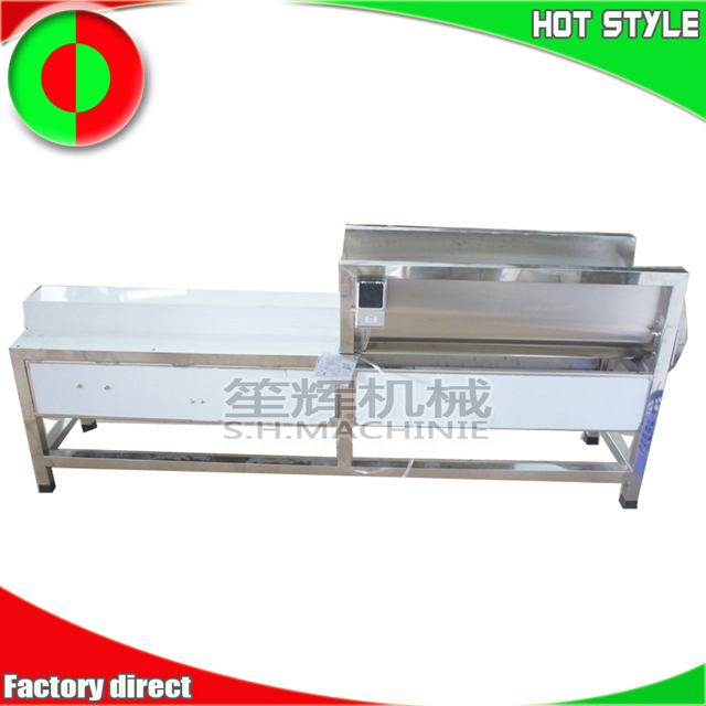 Máquina automática de corte de vegetales.